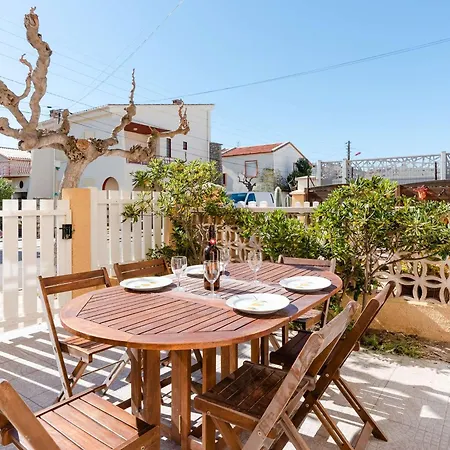 T2 Climatise Avec Wifi, Proche Plage, Parking Prive, Renove 2023, Terrasse, Animaux Non Admis * 나르본