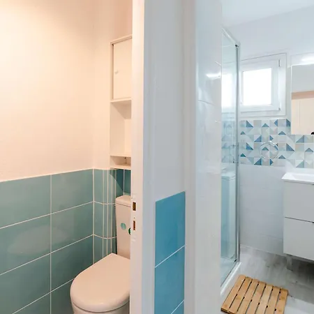 T2 Climatisé Avec Wifi, Proche Plage, Parking Privé, Rénové 2023, Terrasse, Animaux Non Admis - Fr-1-409-225