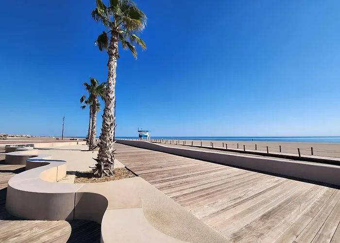 T2 Climatise Avec Wifi, Proche Plage, Parking Prive, Renove 2023, Terrasse, Animaux Non Admis - Fr-1-409-225 Apartman *