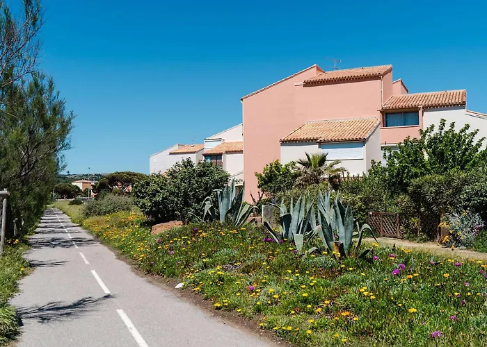 T2 Climatise Avec Wifi, Proche Plage, Parking Prive, Renove 2023, Terrasse, Animaux Non Admis - Fr-1-409-225