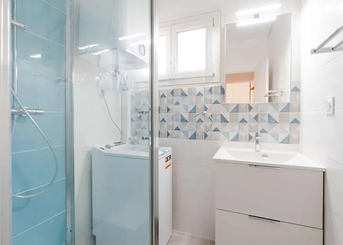 T2 Climatise Avec Wifi, Proche Plage, Parking Prive, Renove 2023, Terrasse, Animaux Non Admis - Fr-1-409-225 나르본